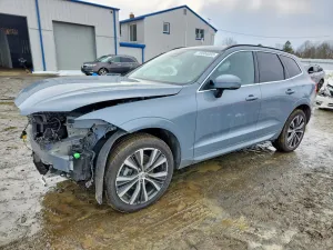 2022 VOLVO XC60 B5 MO