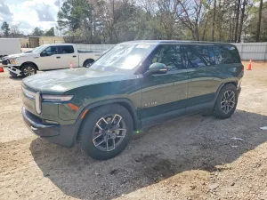 2025 RIVIAN RIS