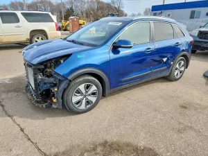 2017 KIA NIRO