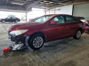 2017 TOYOTA CAMRY