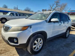 2013 KIA SORENTO