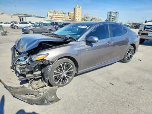 2020 TOYOTA CAMRY