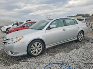 2011 TOYOTA AVALON