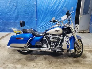 2018 HARLEY DAVIDSON FL