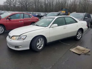 2001 LEXUS ES250