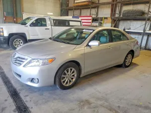 2011 TOYOTA CAMRY