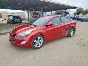 2013 HYUNDAI ELANTRA