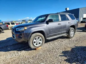2021 TOYOTA 4RUNNER S