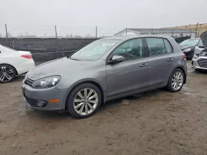 2013 VOLKSWAGEN GOLF