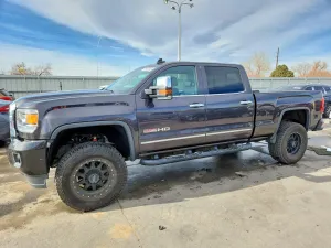 2016 GMC SIERRA