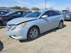 2013 HYUNDAI SONATA
