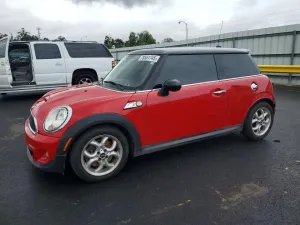 2013 MINI COOPER