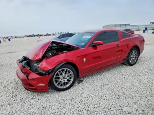 2013 FORD MUSTANG