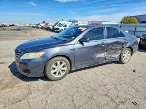 2011 TOYOTA CAMRY