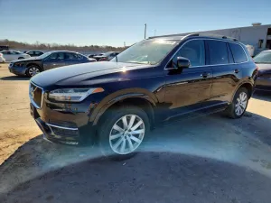 2017 VOLVO XC90