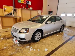 2010 MITSUBISHI GALANT
