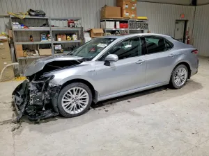 2020 TOYOTA CAMRY HYBRID