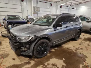 2022 VOLKSWAGEN TIGUAN