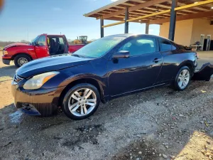 2010 NISSAN ALTIMA 2.