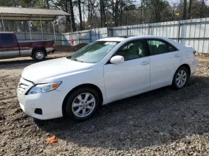 2011 TOYOTA CAMRY