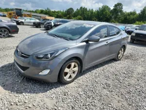 2012 HYUNDAI ELANTRA