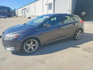 2016 FORD FOCUS