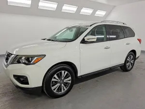 2017 NISSAN PATHFINDER