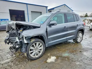 2014 VOLKSWAGEN TIGUAN