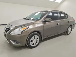 2015 NISSAN VERSA