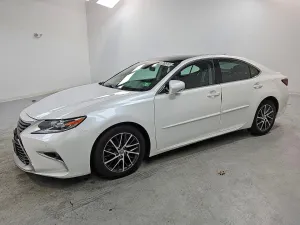 2017 LEXUS ES350