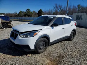 2019 NISSAN KICKS