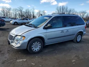 2004 CHRYSLER MINIVAN