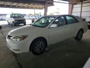 2004 TOYOTA CAMRY