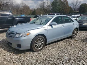 2011 TOYOTA CAMRY HYBRID