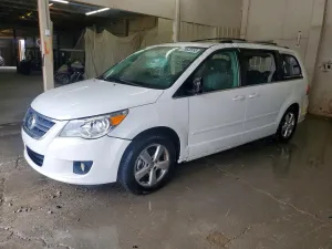 2009 VOLKSWAGEN ROUTAN