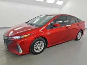 2017 TOYOTA PRIUS