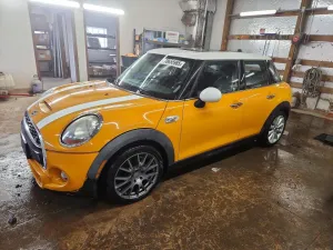 2017 MINI COOPER