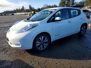 2016 NISSAN LEAF