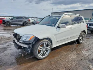 2014 MERCEDES-BENZ GLK
