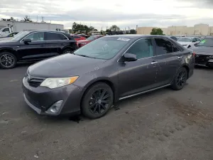 2014 TOYOTA CAMRY