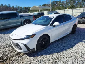 2025 TOYOTA CAMRY