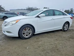 2013 HYUNDAI SONATA