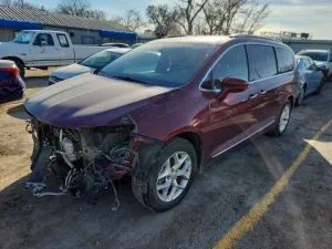 2019 CHRYSLER PACIFICA