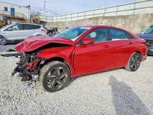 2022 HYUNDAI ELANTRA