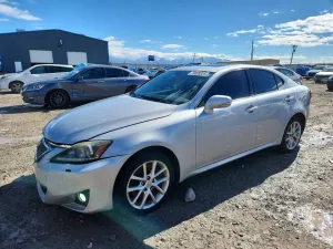 2011 LEXUS IS