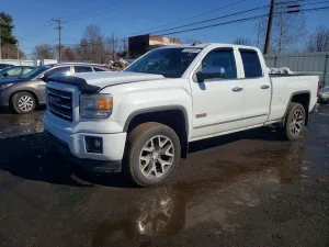 2015 GMC SIERRA