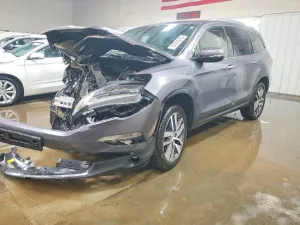 2017 HONDA PILOT
