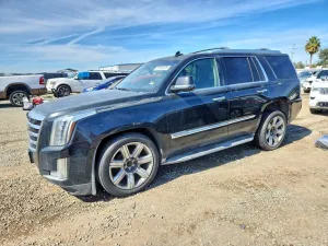 2016 CADILLAC ESCALADE