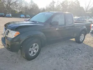 2013 NISSAN FRONTIER