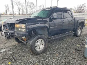 2011 CHEVROLET SILVERADO